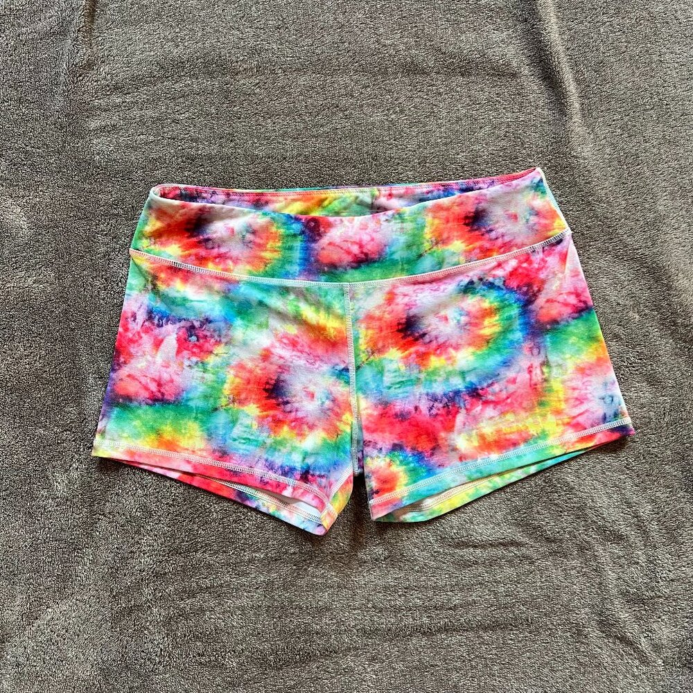 Women's Born Primitive Shorts - XL